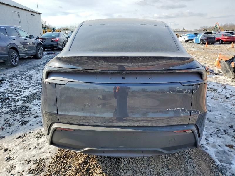 2026 Tesla Model y