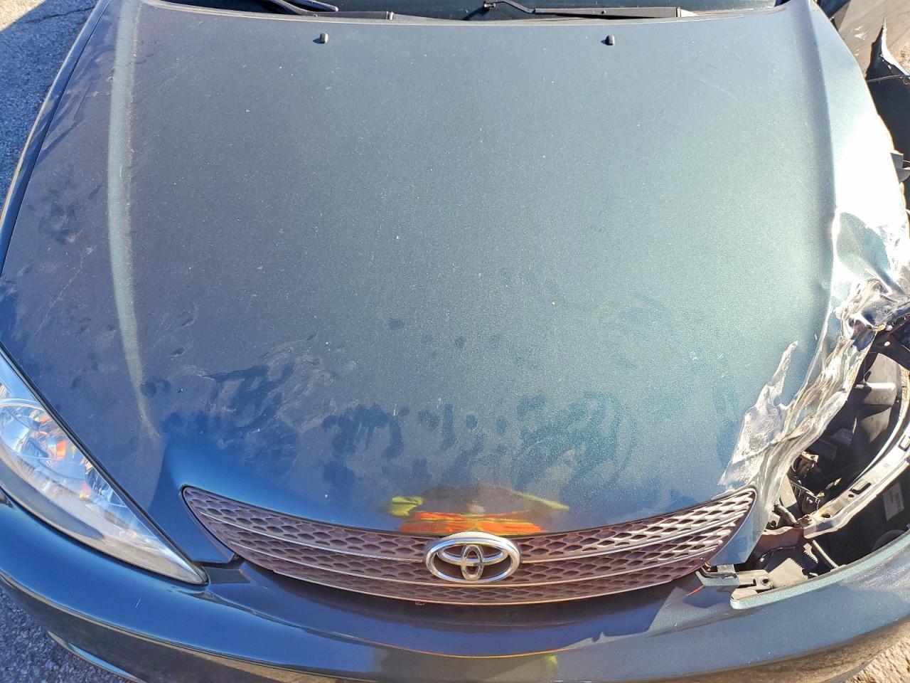 2002 Toyota Camry le