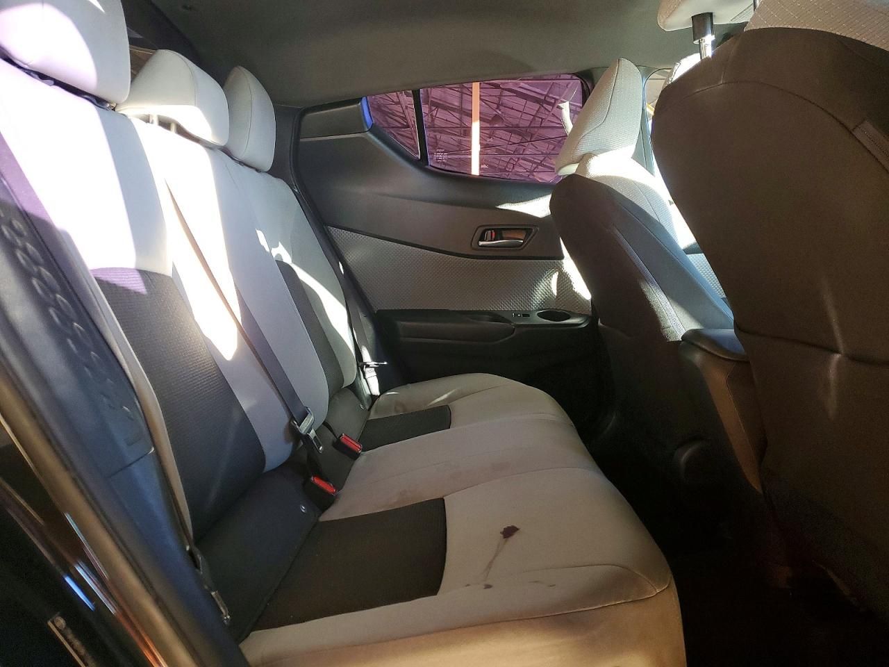 2019 Toyota C-hr xle