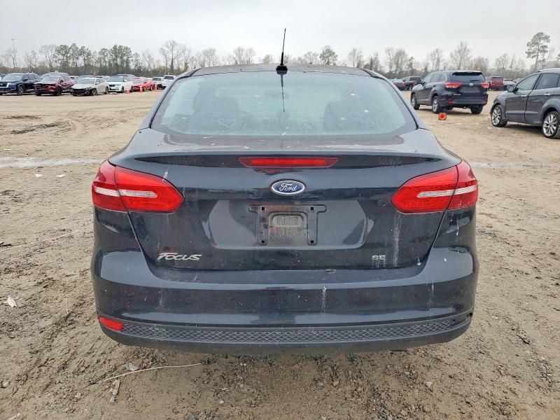 2018 Ford Focus se