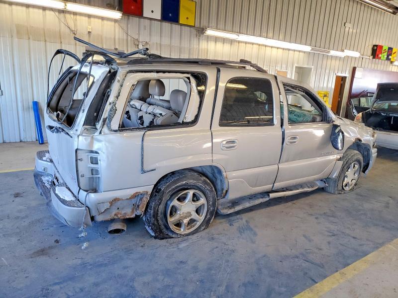 2004 GMC Yukon Denali