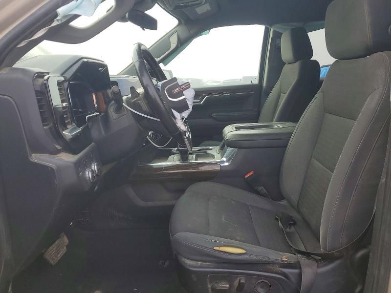 2022 GMC Sierra K1500 Elevation