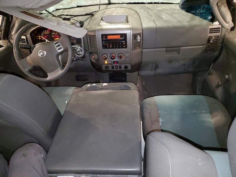 2005 Nissan Titan xe