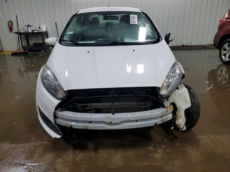 2015 Ford Fiesta se