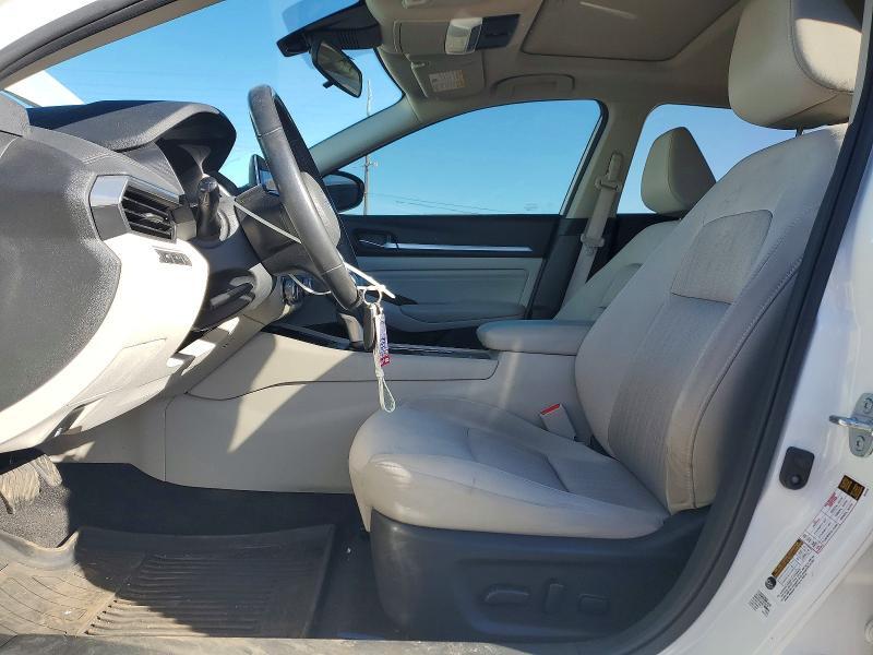 2022 Niss Altima 2.5 sv