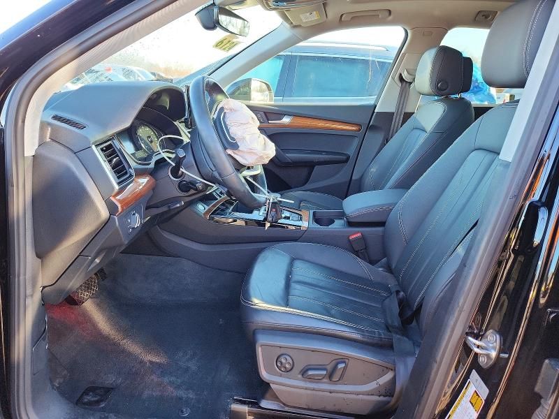 2023 Audi Q5 Premium 40