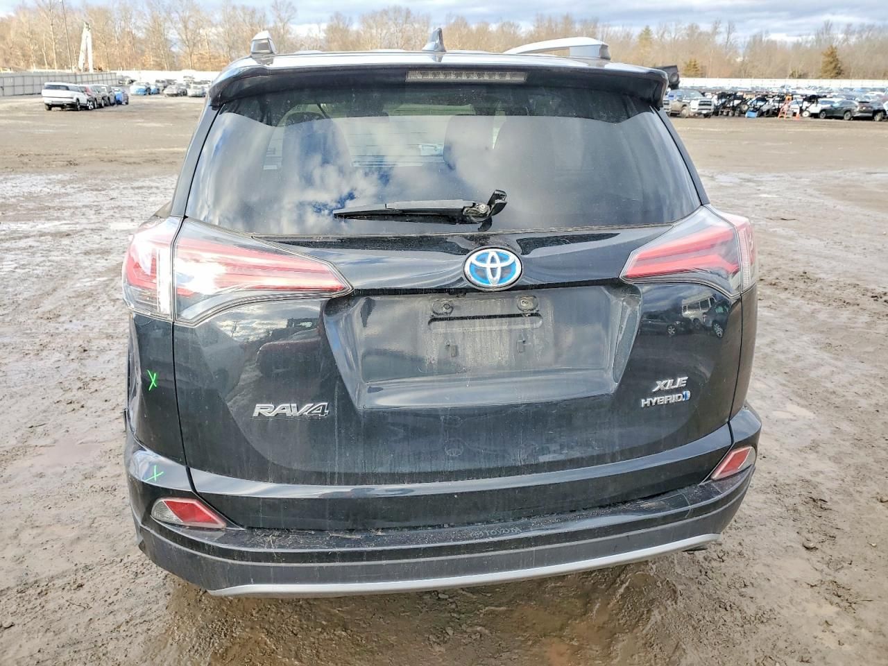 2017 Toyota Rav4 hv le