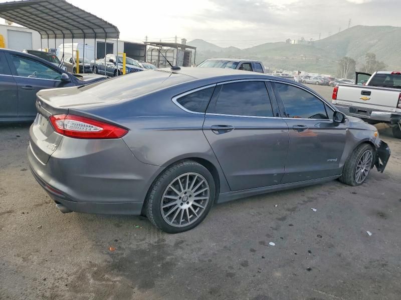 2013 Ford Fusion se Hybrid