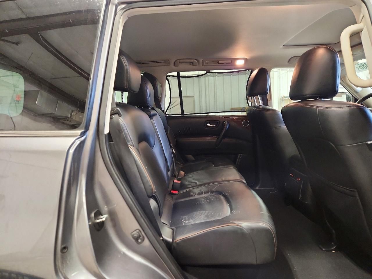 2018 Nissan Armada sv