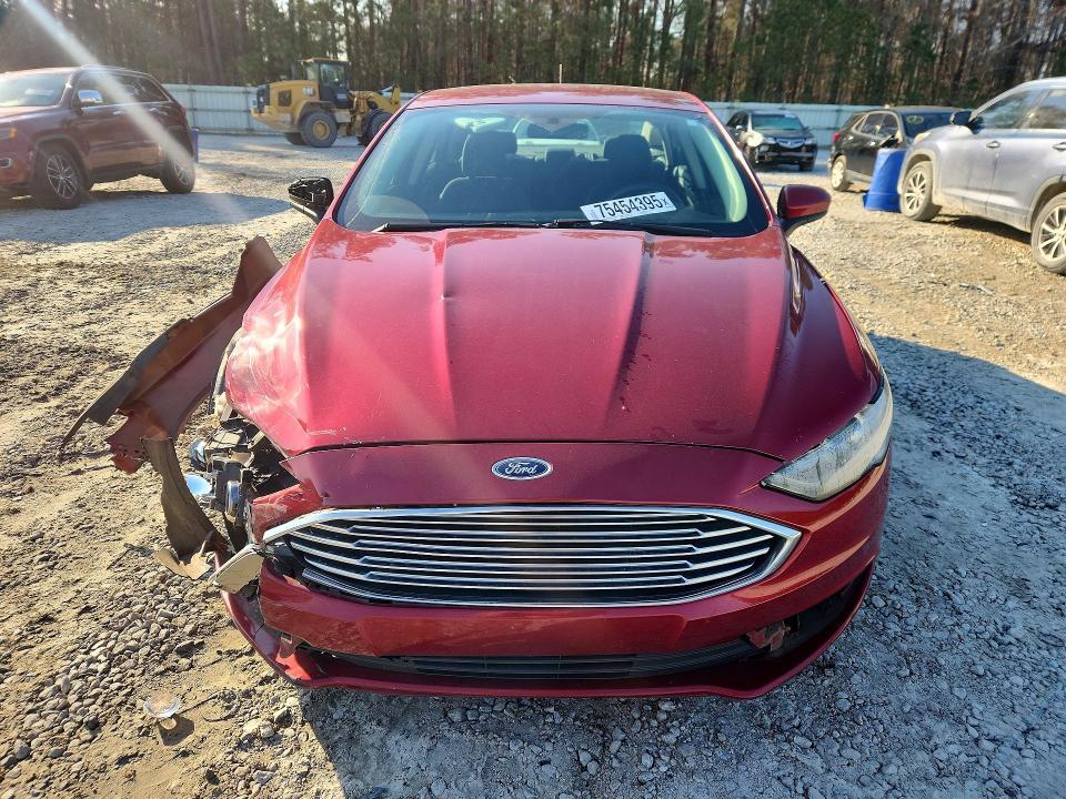 2017 Ford Fusion se Hybrid