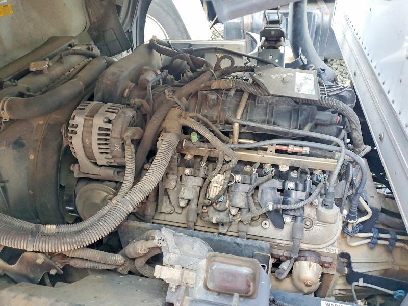 2019 Isuzu NPR BOX Truck