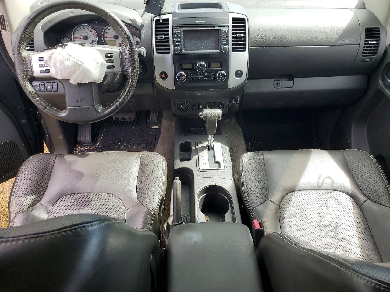 2015 Niss Frontier S