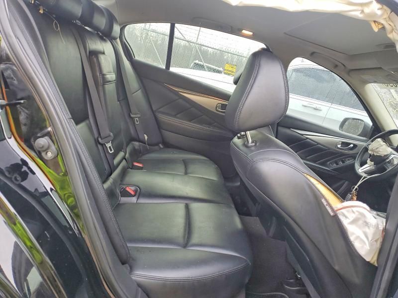 2021 Infiniti Q50 Luxe