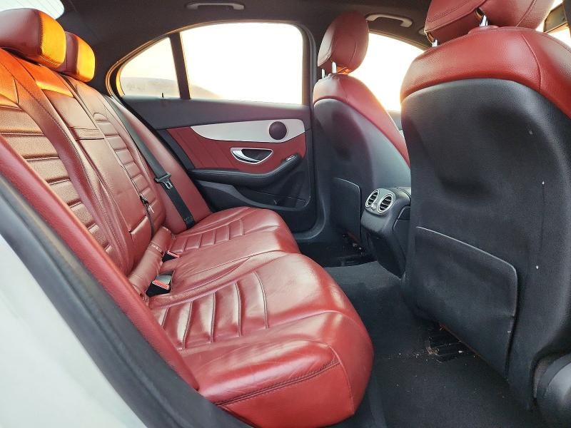 2018 Mercedes-Benz C300