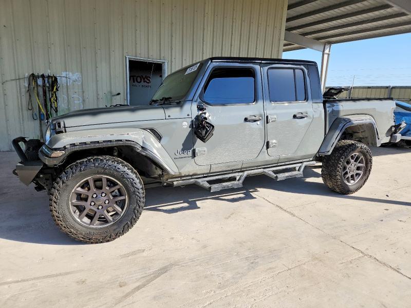 2022 Jeep Gladiator Overland