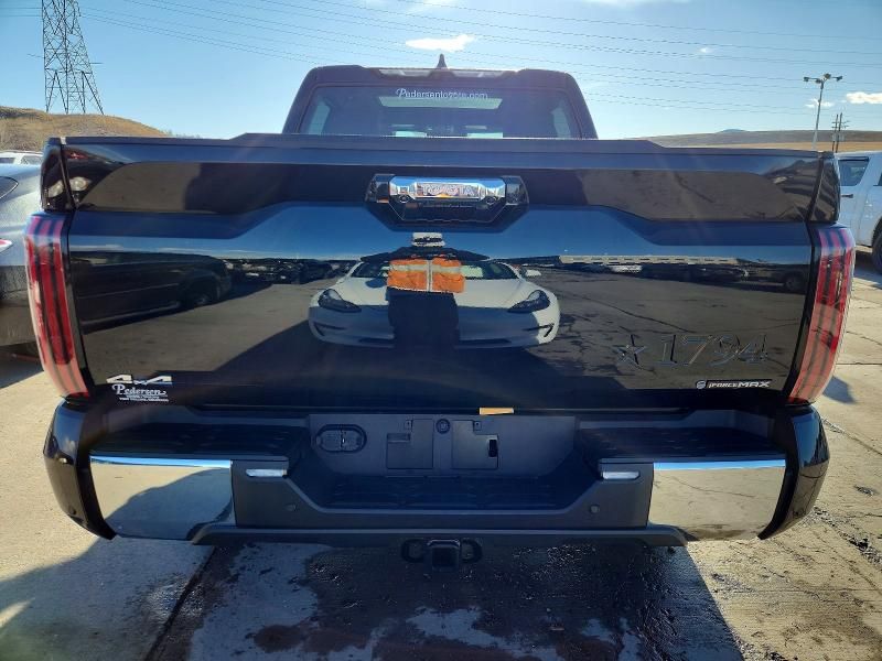 2026 Toyota Tundra Crewmax Platinum