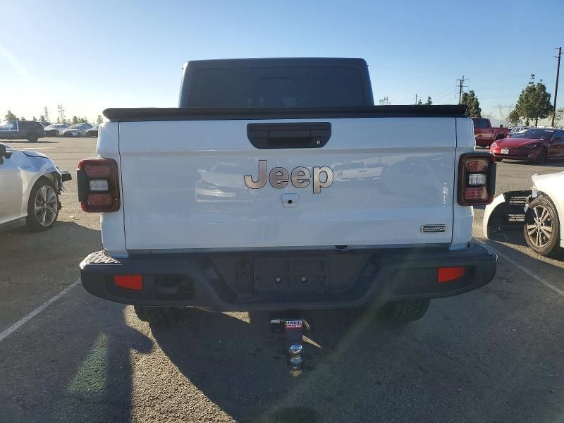 2020 Jeep Gladiator Overland