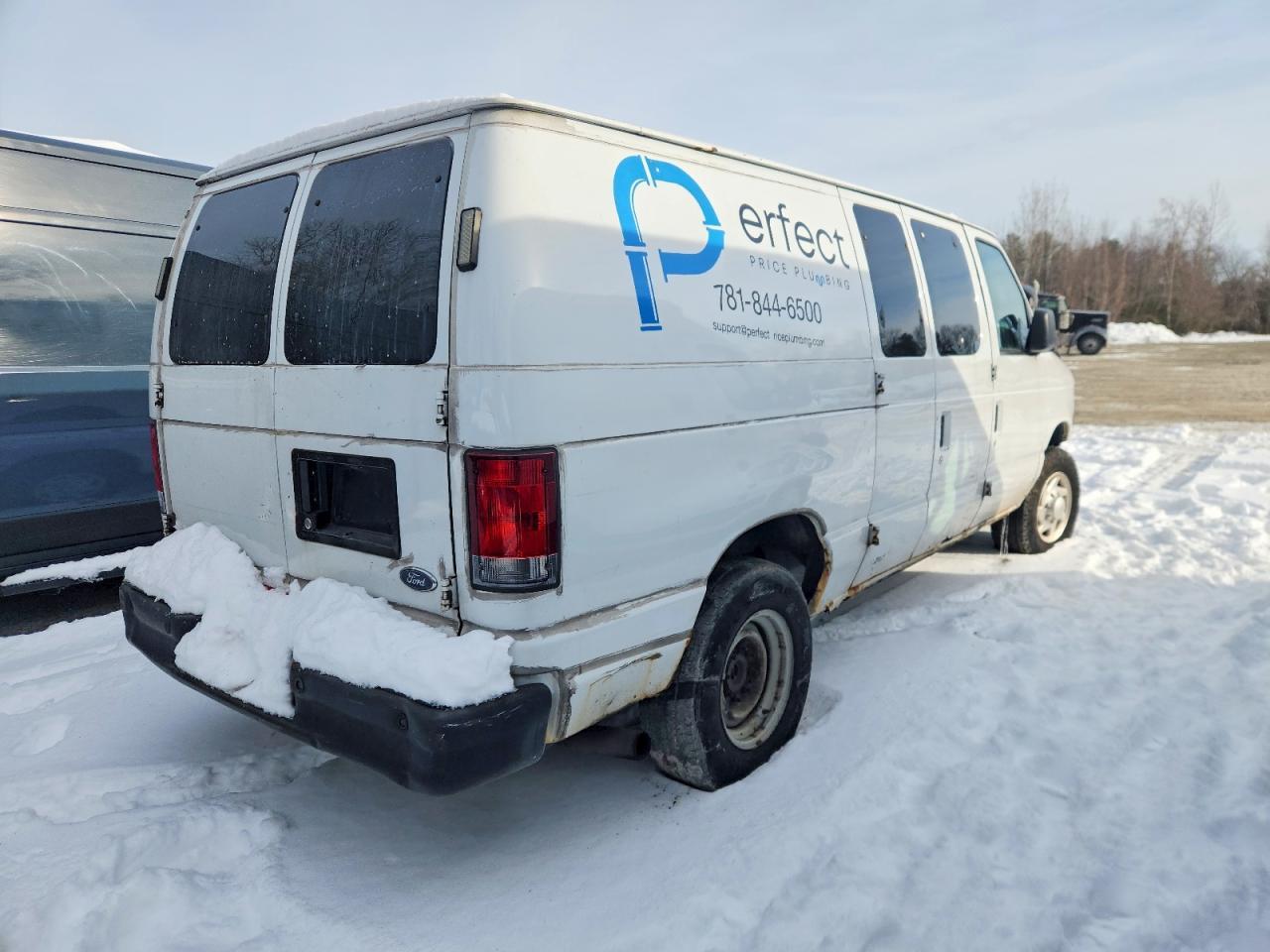 2011 Ford E250 Utility / Service Van