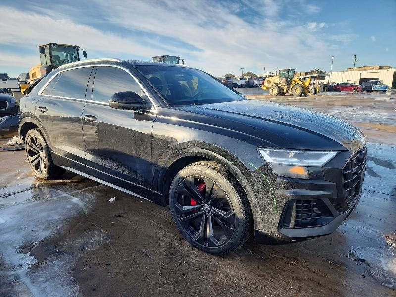 2019 Audi Q8 Premium Plus