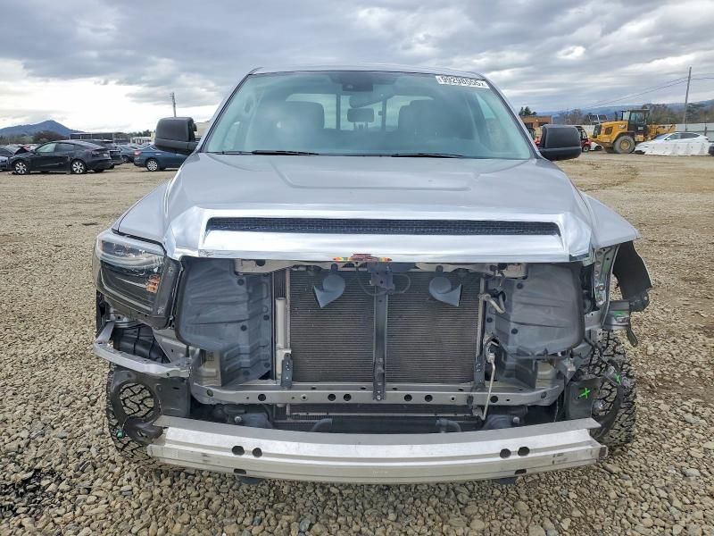 2021 Toyota Tundra Double cab sr