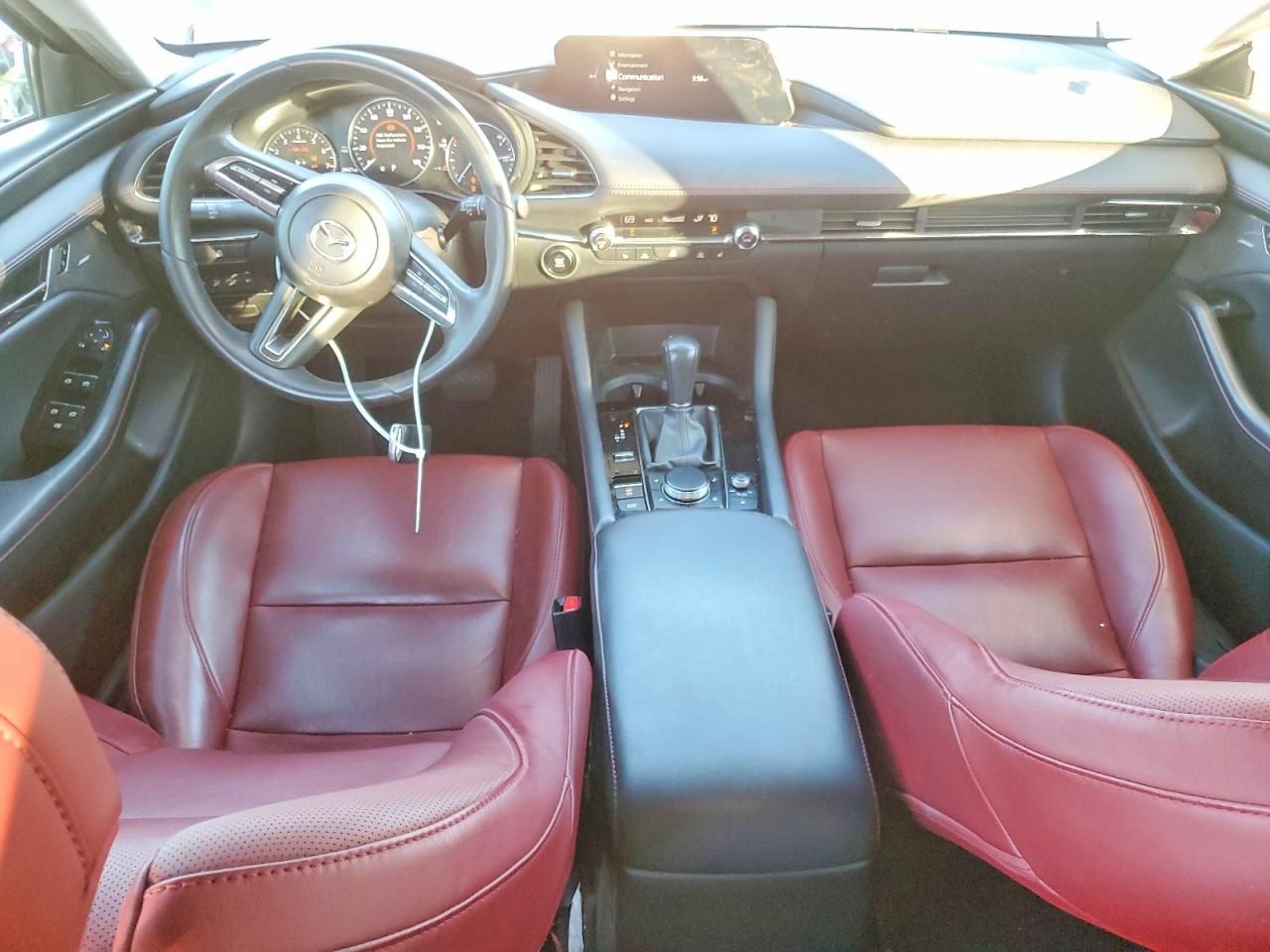 2023 Mazda 3 Preferred