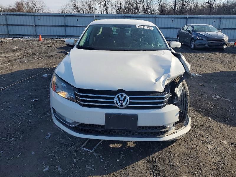 2015 Volkswagen Passat s