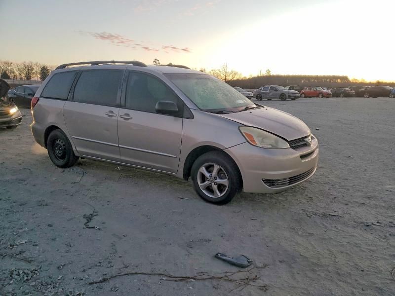 2004 Toyota Sienna ce