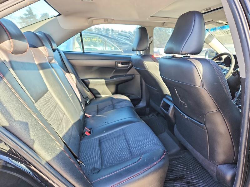 2015 Toyota Camry Hybrid