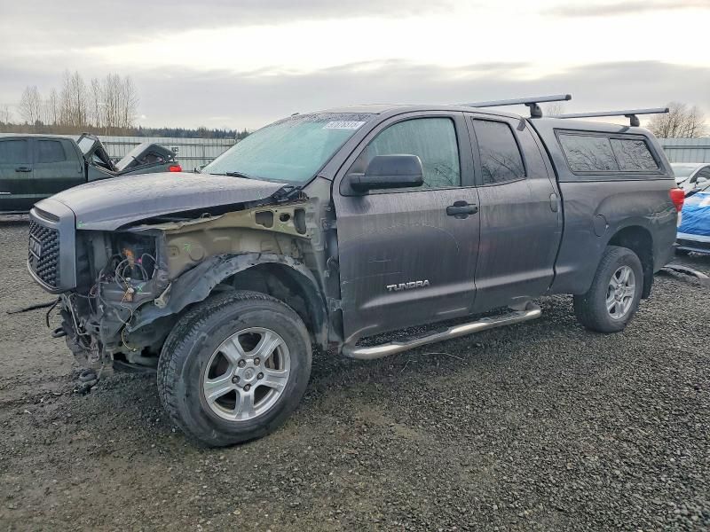 2012 Toyota Tundra Double cab SR5