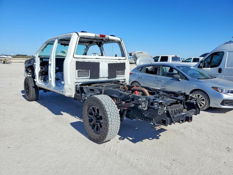 2022 Ford F350 Truck cab and Chassis