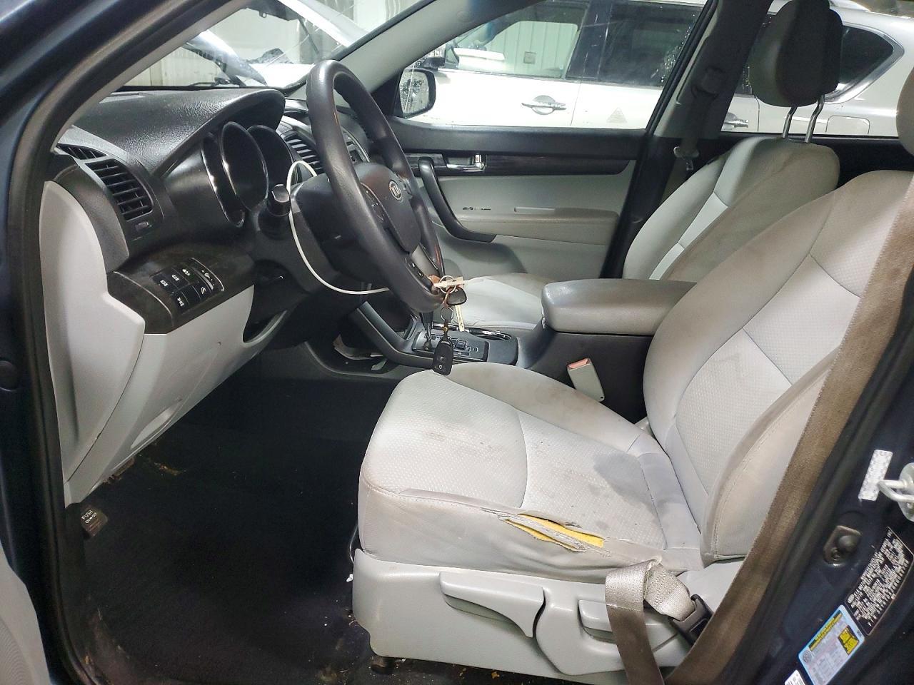 2011 KIA Sorento lx