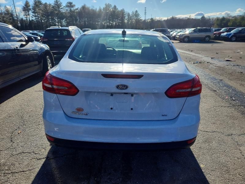 2018 Ford Focus se