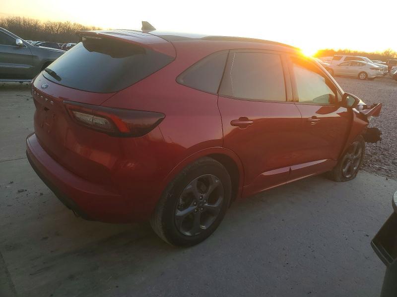 2024 Ford Escape st Line