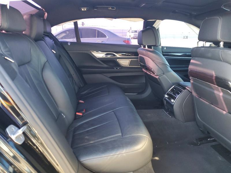 2021 BMW 740 i
