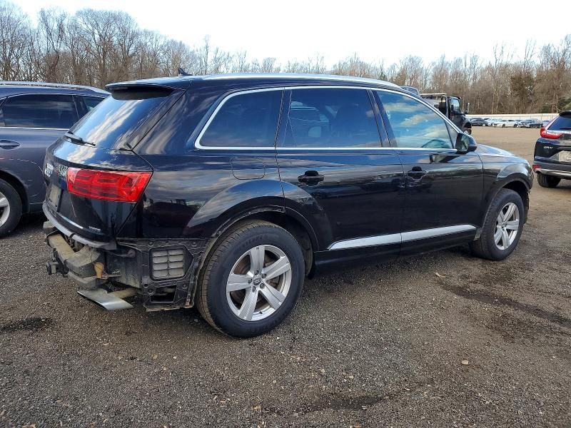 2019 Audi Q7 Premium