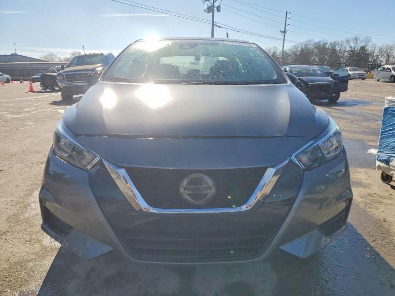 2020 Nissan Versa s