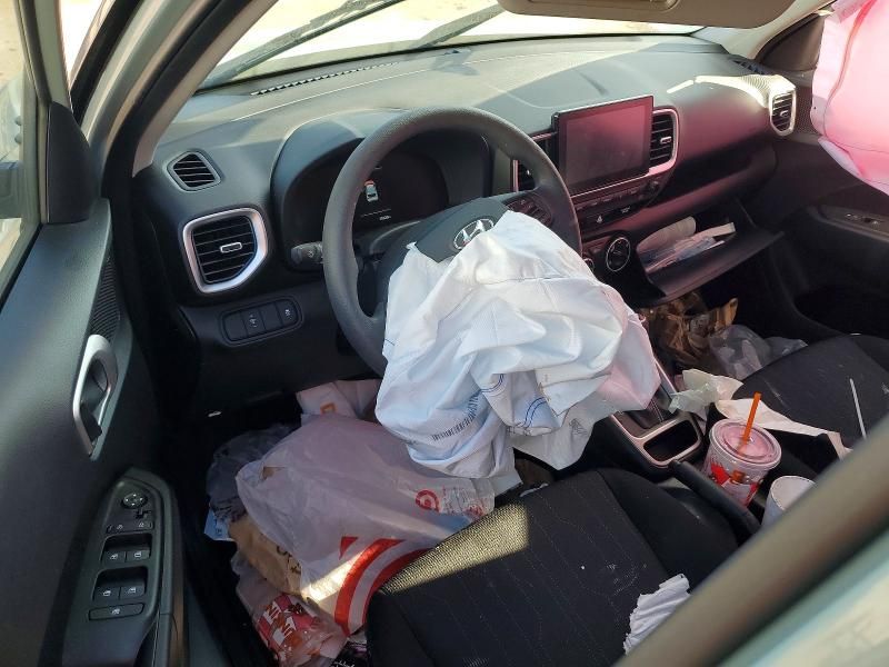 2025 Hyundai Venue se