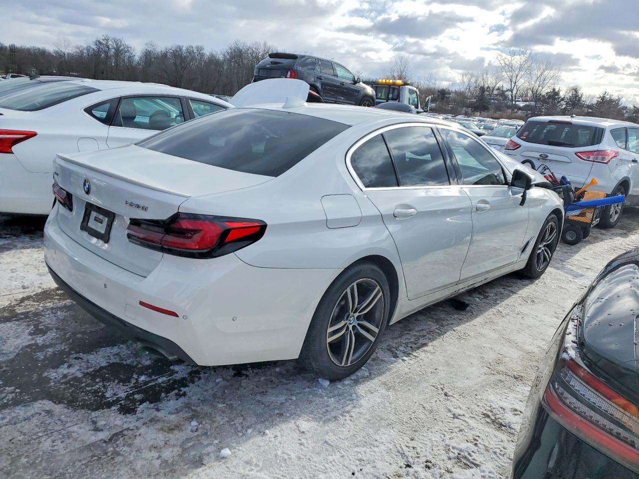 2021 BMW 530 xi