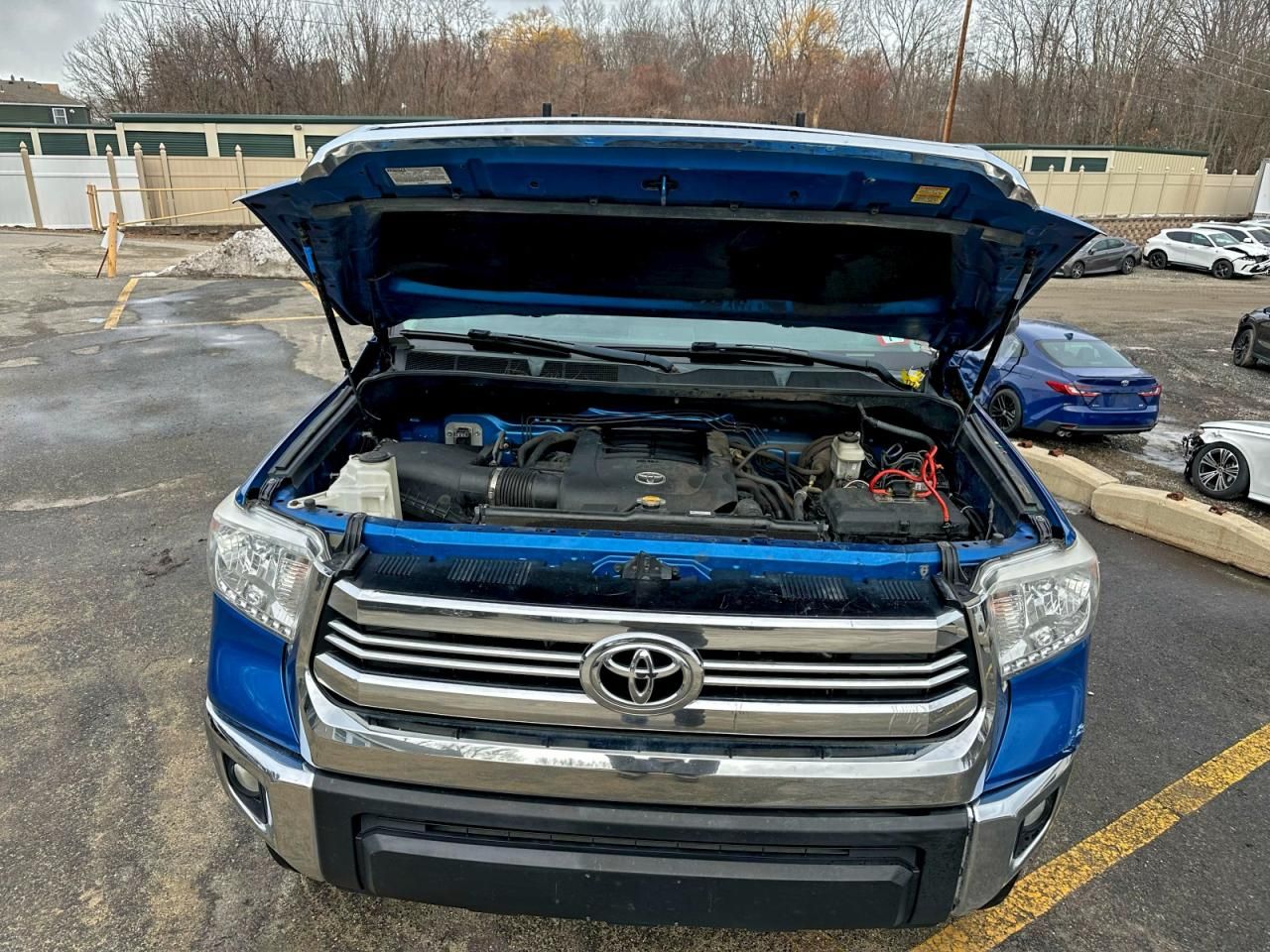 2016 Toyota Tundra Crewmax SR5