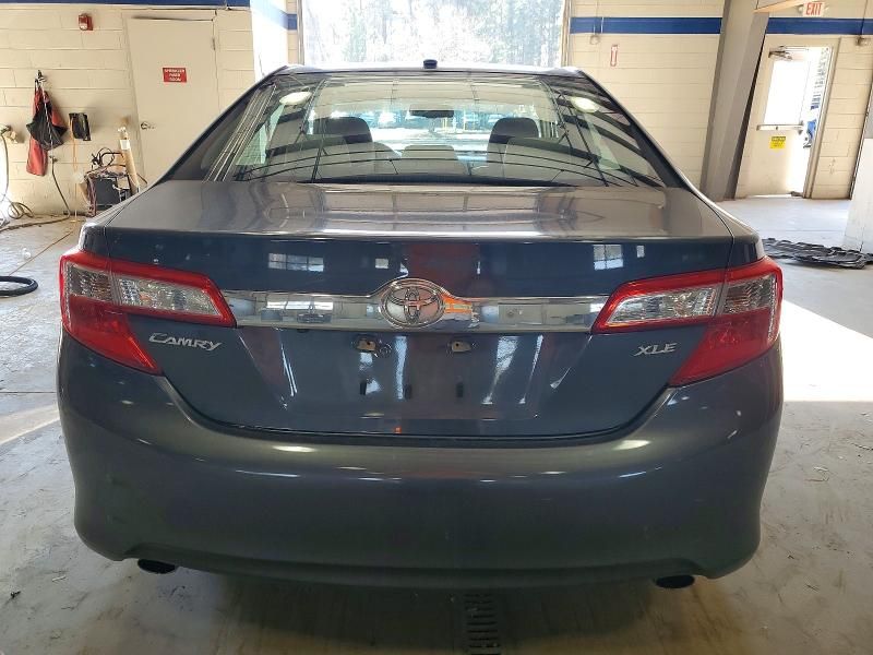 2012 Toyota Camry se