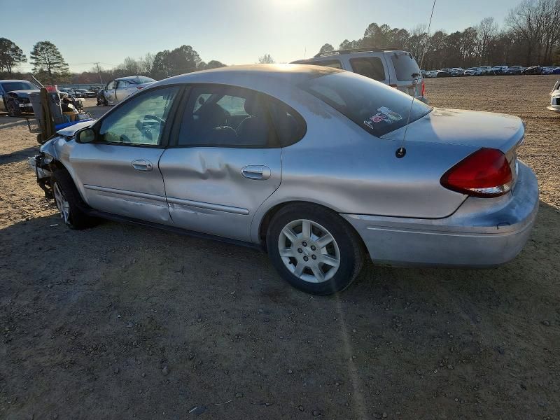 2005 Ford Taurus se