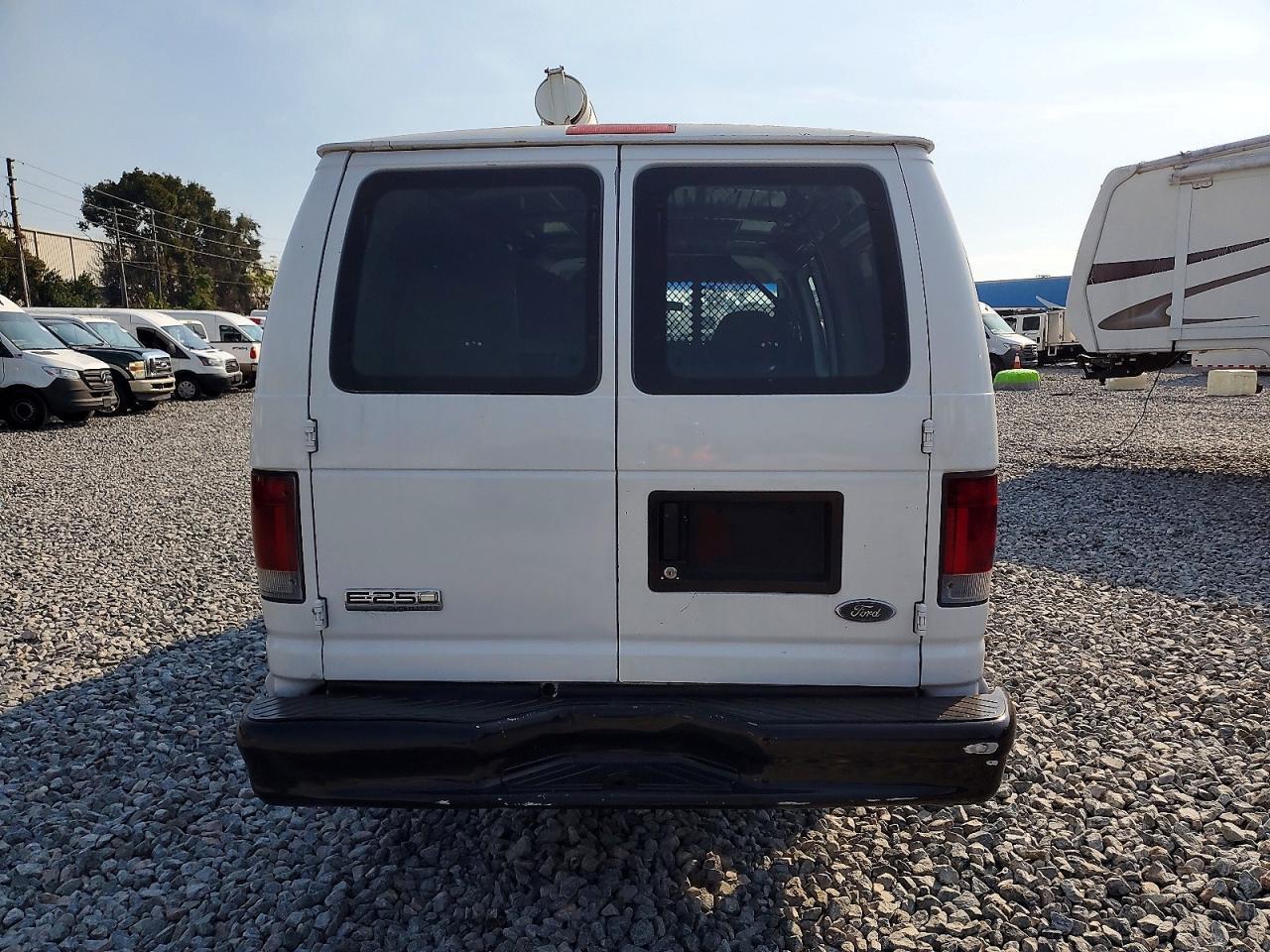 2008 Ford E250 Utility / Service Van
