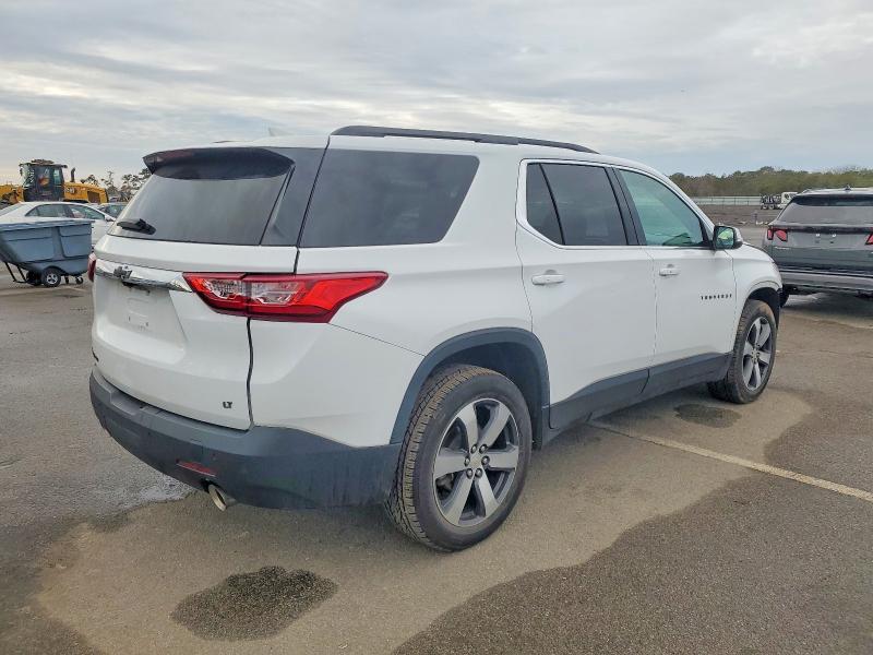 2021 Chevrolet Traverse lt