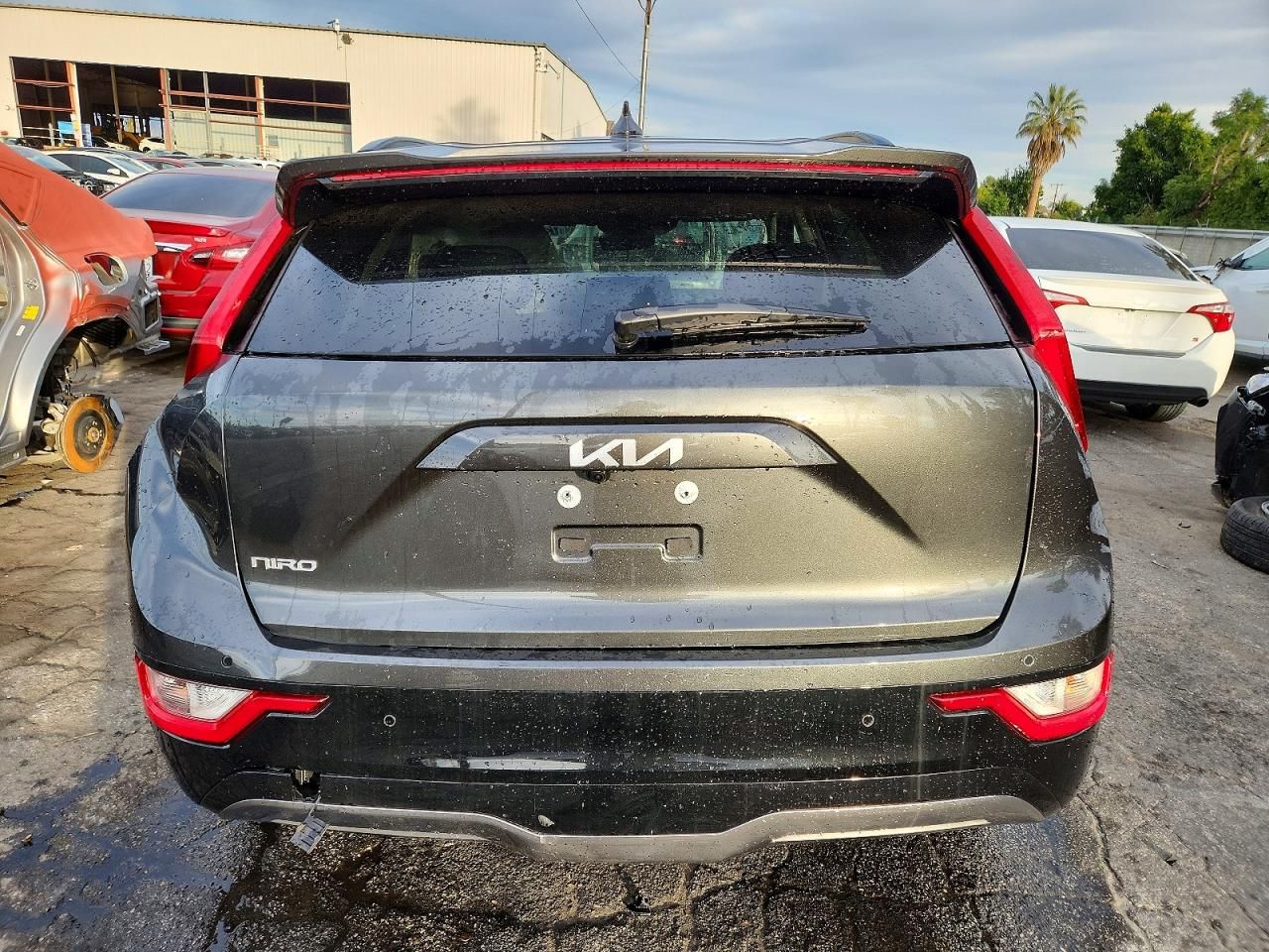 2025 KIA Niro Wind