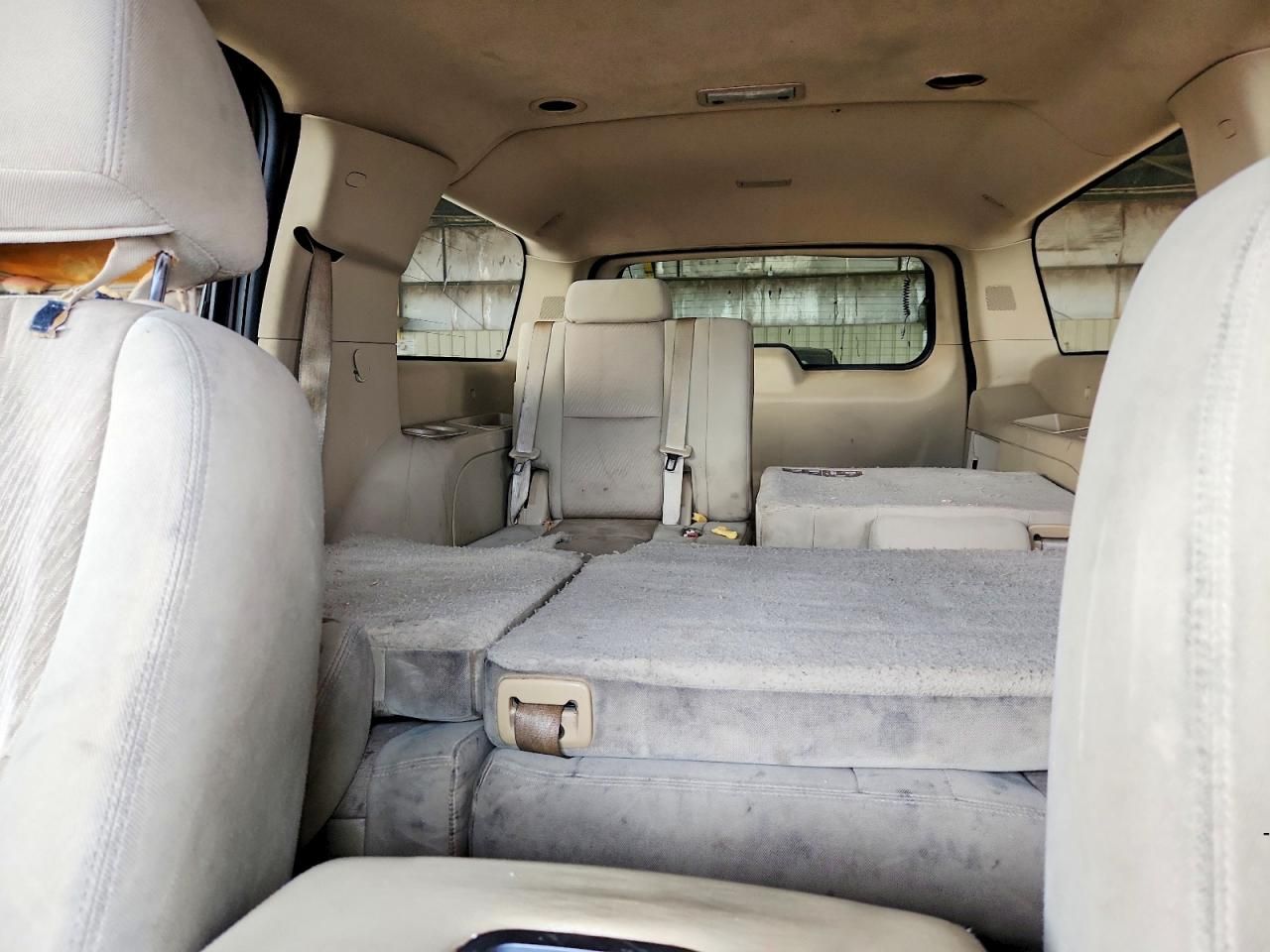 2013 Chevrolet Suburban C1500 ls