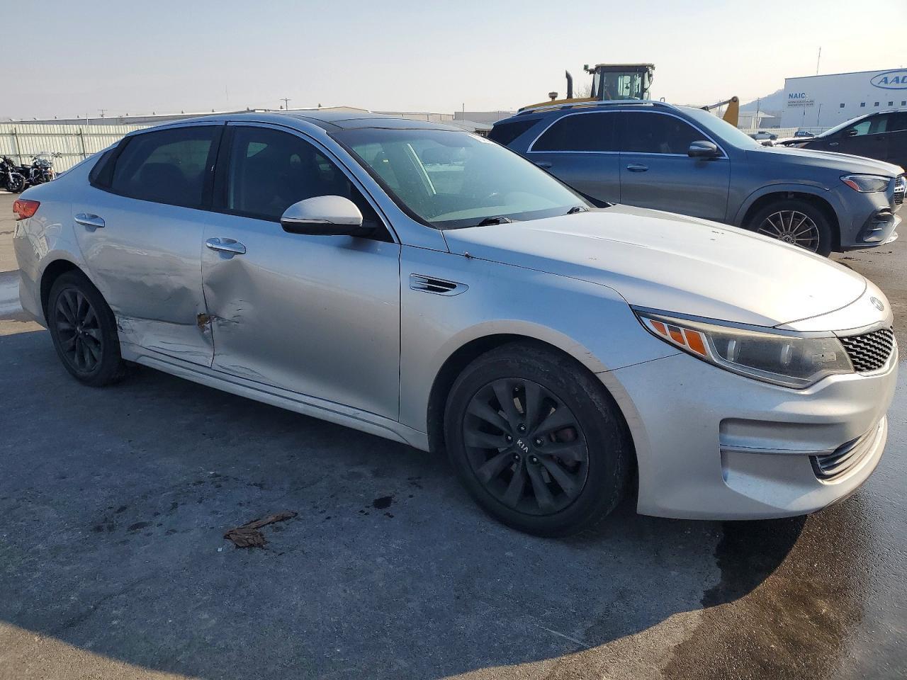 2016 KIA Optima ex