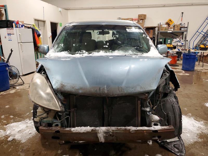 2005 Toyota Sienna le