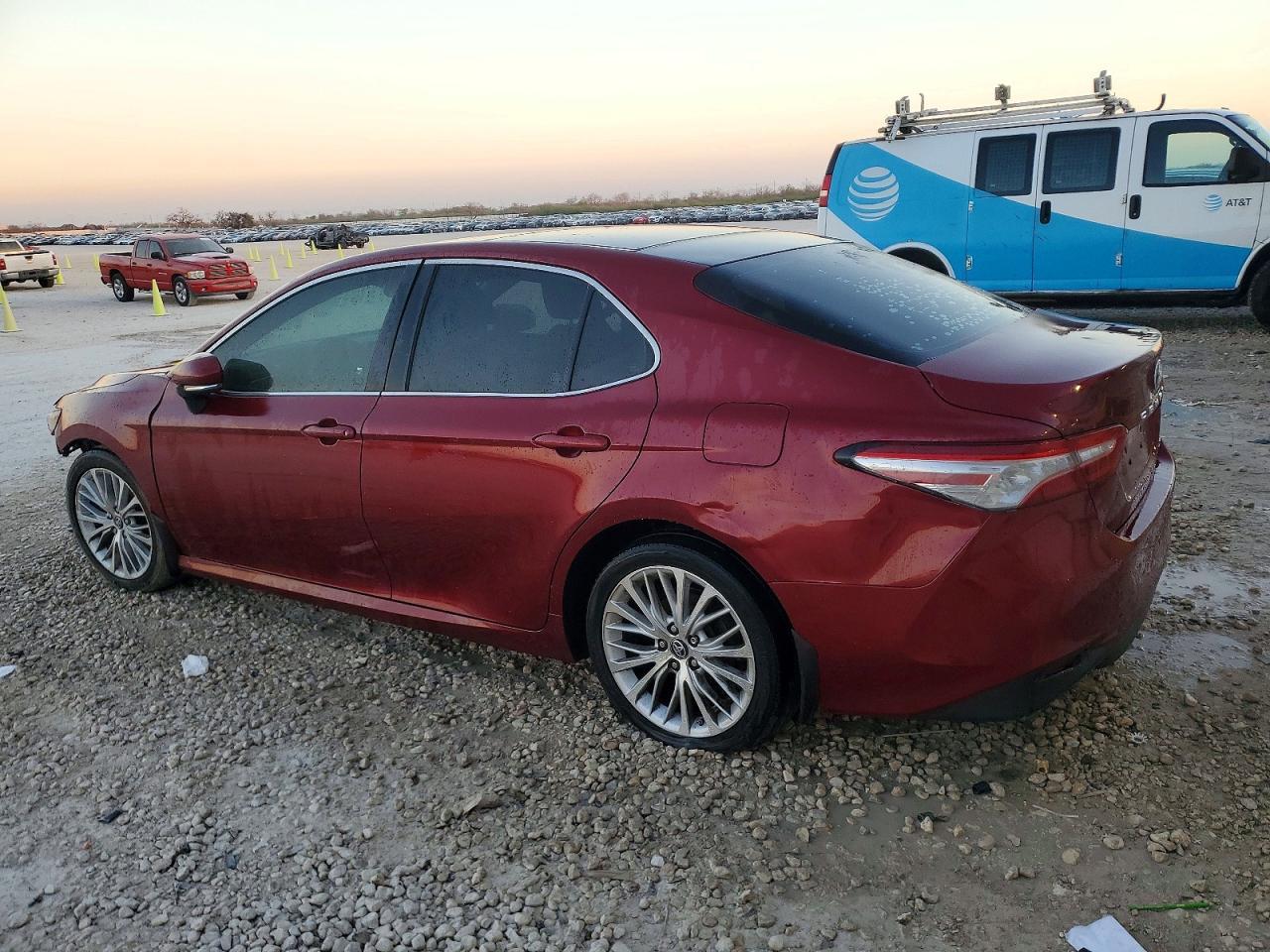 2018 Toyota Camry l