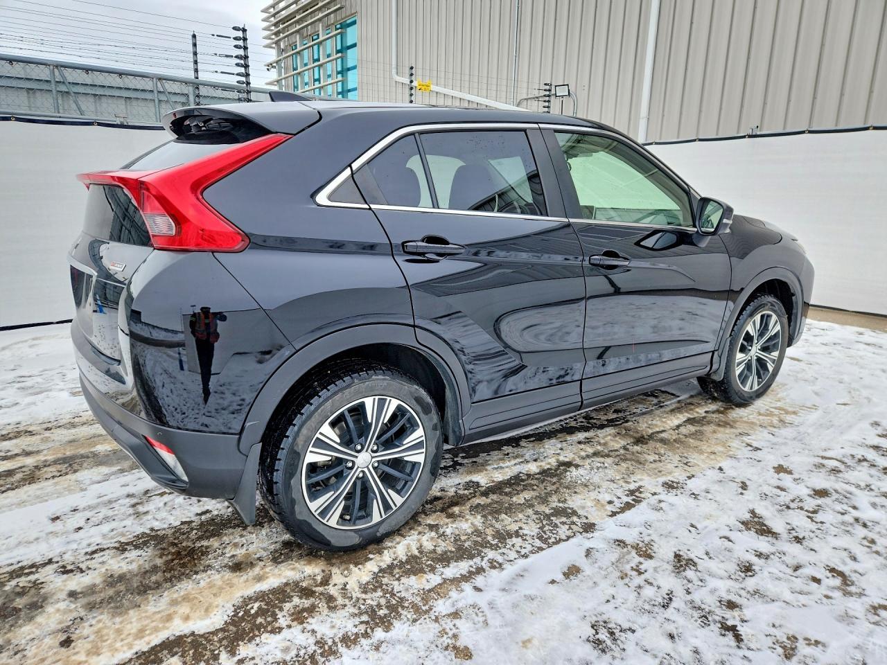 2020 Mitsubishi Eclipse Cross le
