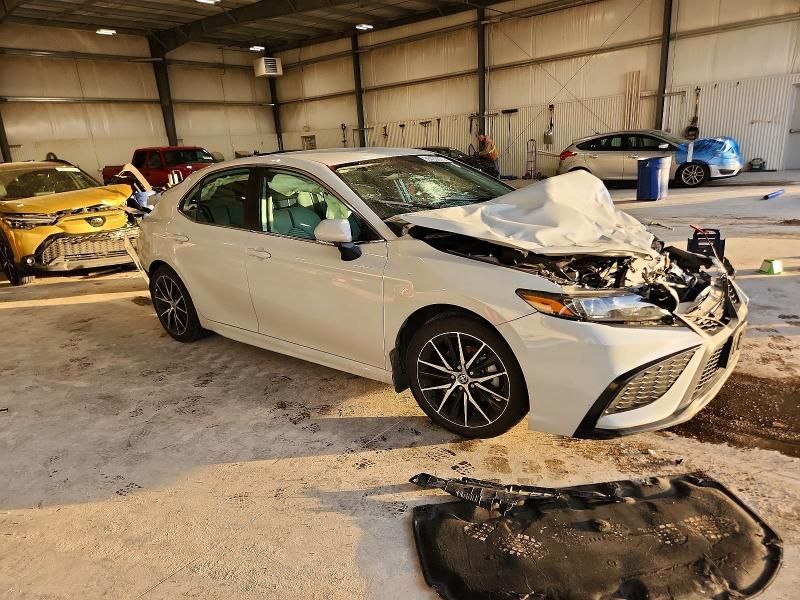 2022 Toyota Camry se